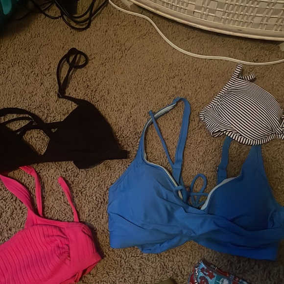 13 BARLEY USED/ SOME NEW swimsuits - Picture 2 of 7
